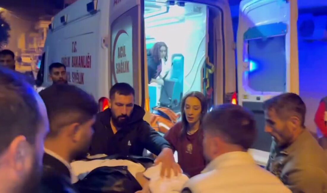 Mersin’in Tarsus ilçesinde izinsiz gösteri sonrası evinin bahçesine giren grupla