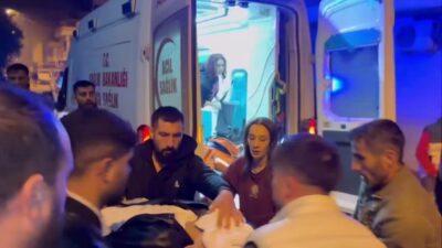 Mersin’in Tarsus ilçesinde izinsiz gösteri sonrası evinin bahçesine giren grupla