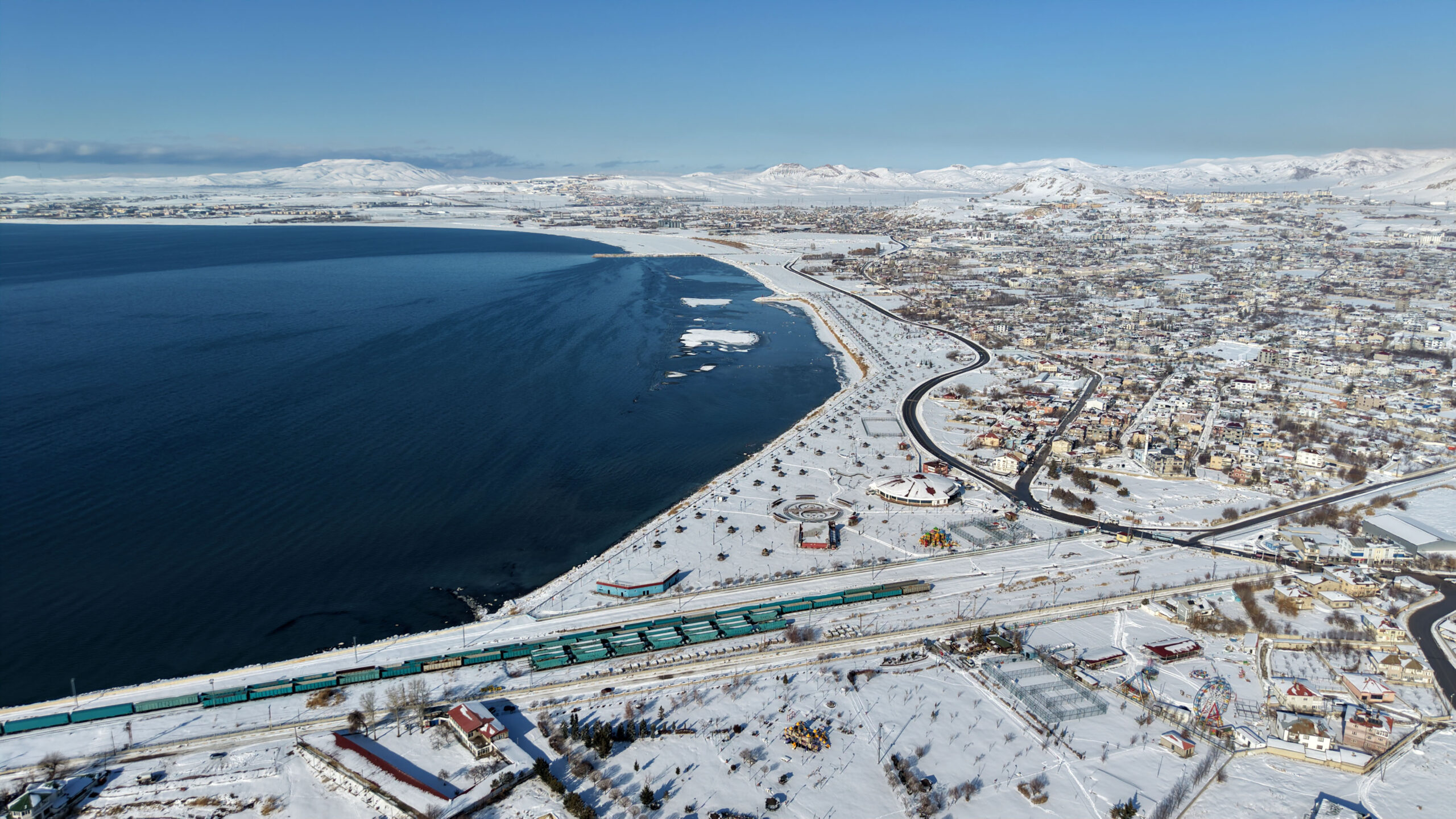 Van Yüzüncü Yıl Üniversitesi (YYÜ) Edebiyat Fakültesi Coğrafya Bölümü Öğretim