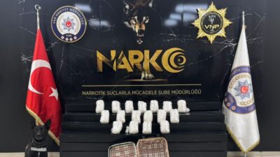 Van’da polis ekipleri tarafından gerçekleştirilen iki ayrı narkotik operasyonunda toplam