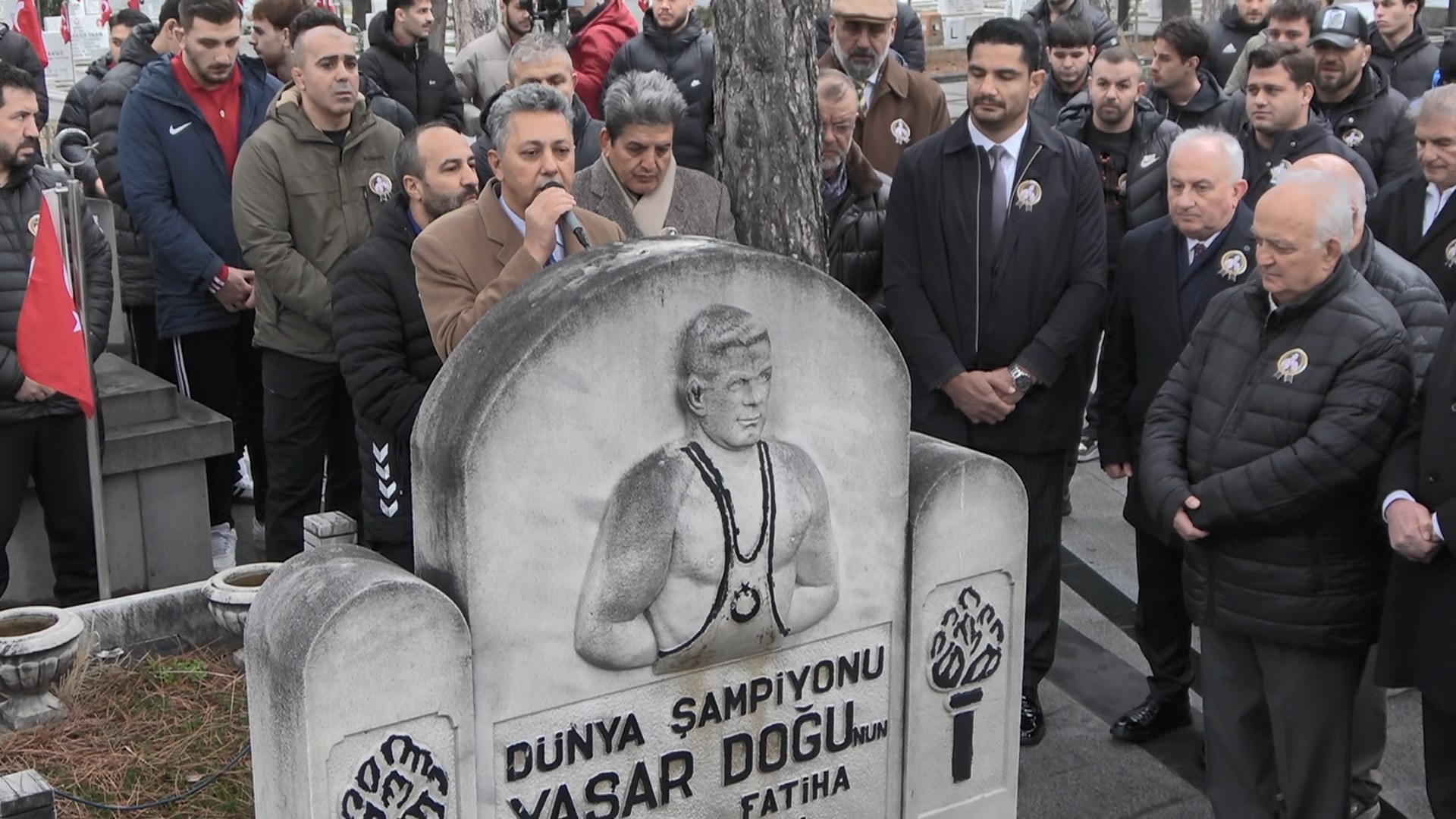 Avrupa, dünya ve olimpiyat şampiyonu unvanlarıyla Türk güreş tarihine adını