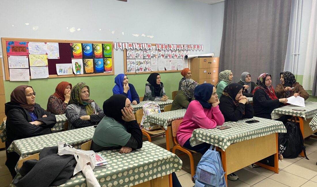 Termal Halk Eğitim Merkezi Kursiyerlerine Koruyucu Aile Eğitimi Verildi Yalova