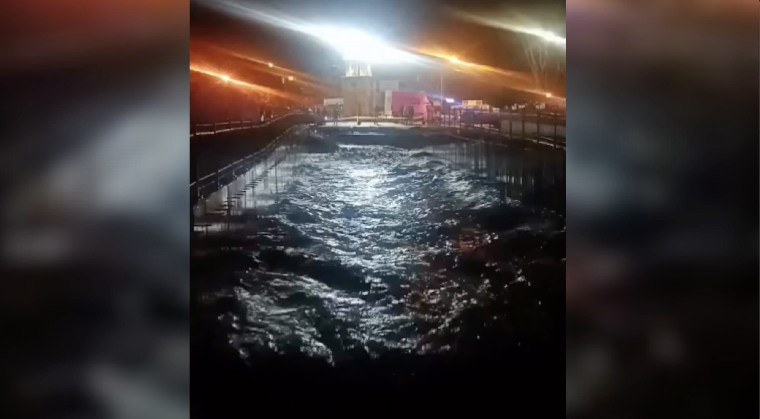 Adıyaman’ın Gölbaşı ilçesinde dün gece saatlerinden itibaren etkili olan şiddetli