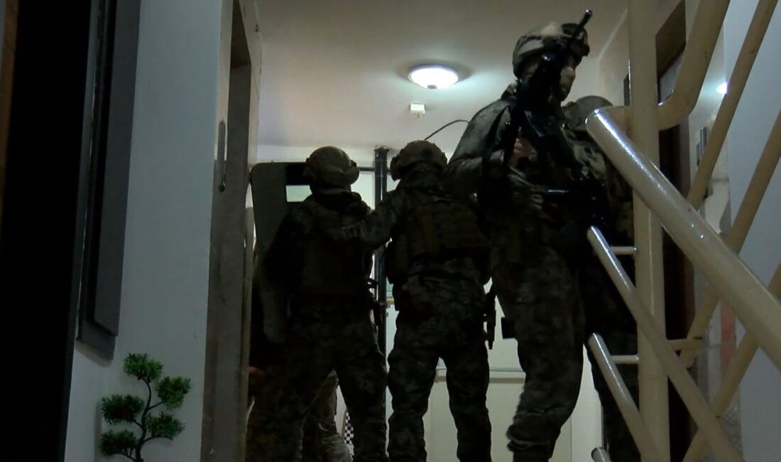 Ankara merkezli 5 ilde düzenlenen eş zamanlı operasyonda, nitelikli hırsızlık