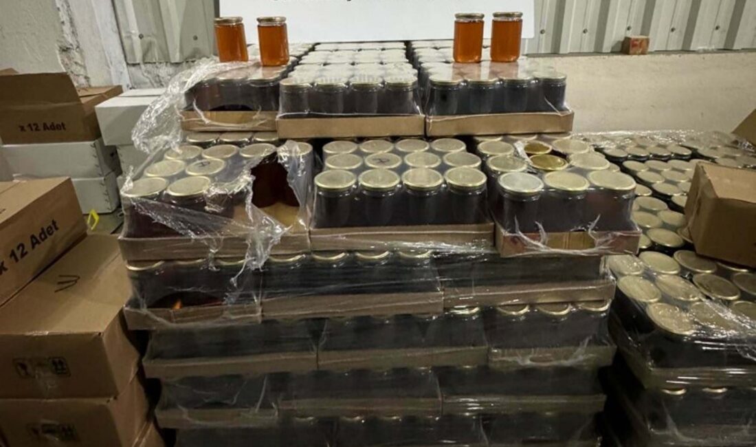 Aydın’ın Nazilli ilçesinde bir iş yerine düzenlenen operasyonda, piyasaya sürülmeye