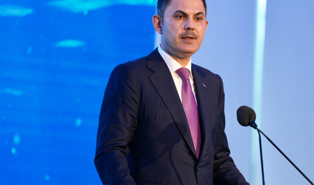 Çevre, Şehircilik ve İklim Değişikliği Bakanı Murat Kurum, sosyal medya