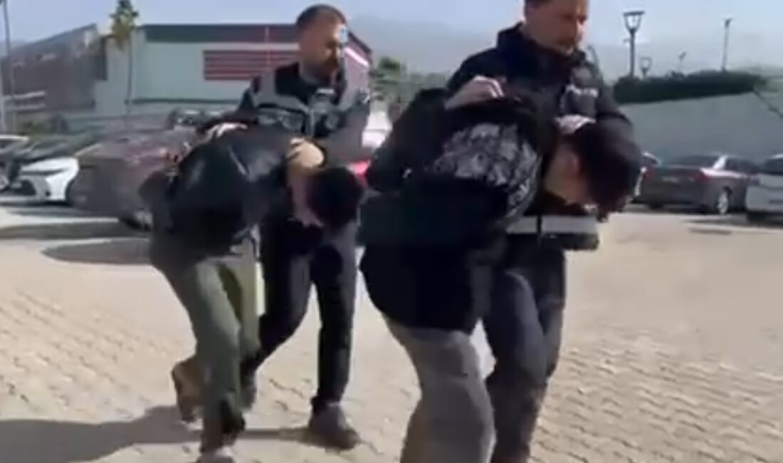 İskenderun ilçesinde sosyal medya üzerinden tanıştıkları kadını alıkoyarak cinsel saldırıda