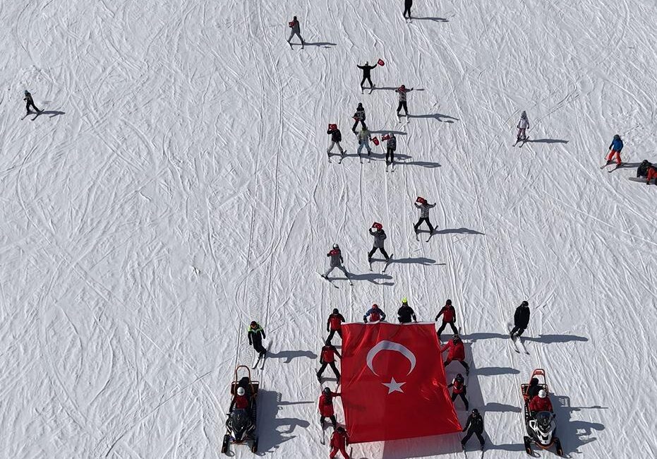 Kayseri’de denetimli serbestlik tedbirinden yararlanan 13 çocuk, hazırlanan özel bir