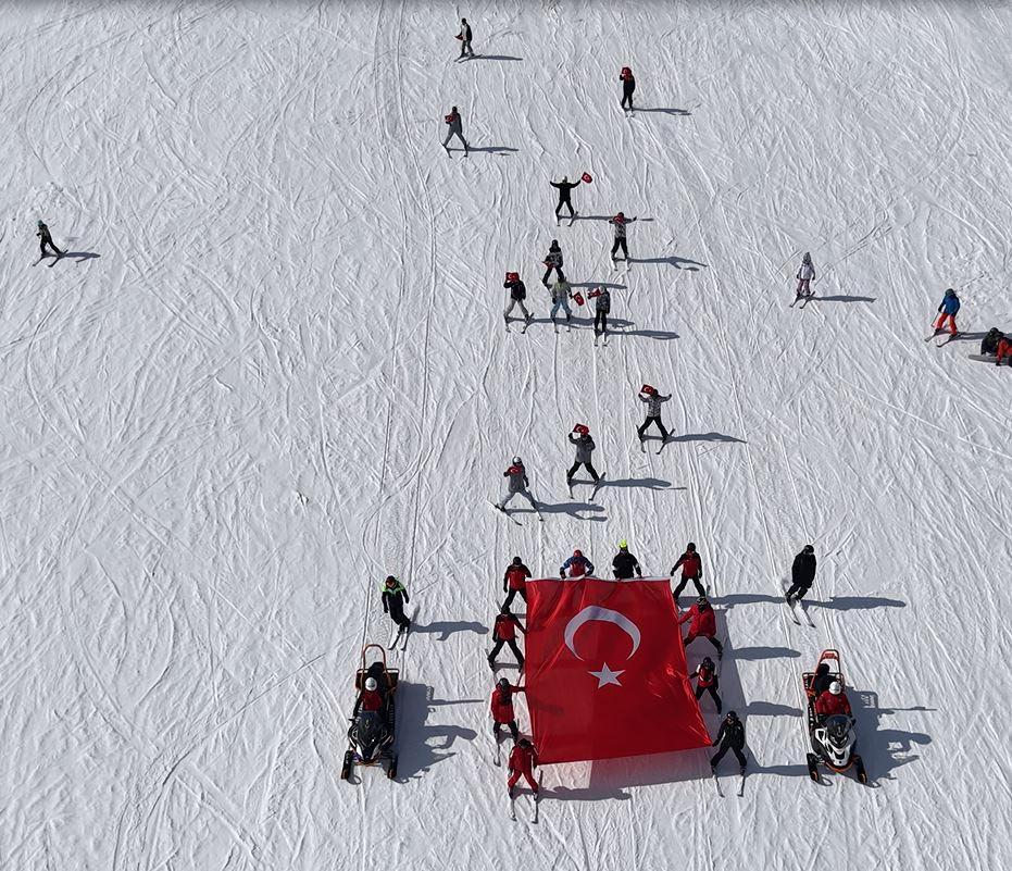 Kayseri’de denetimli serbestlik tedbirinden yararlanan 13 çocuk, hazırlanan özel bir