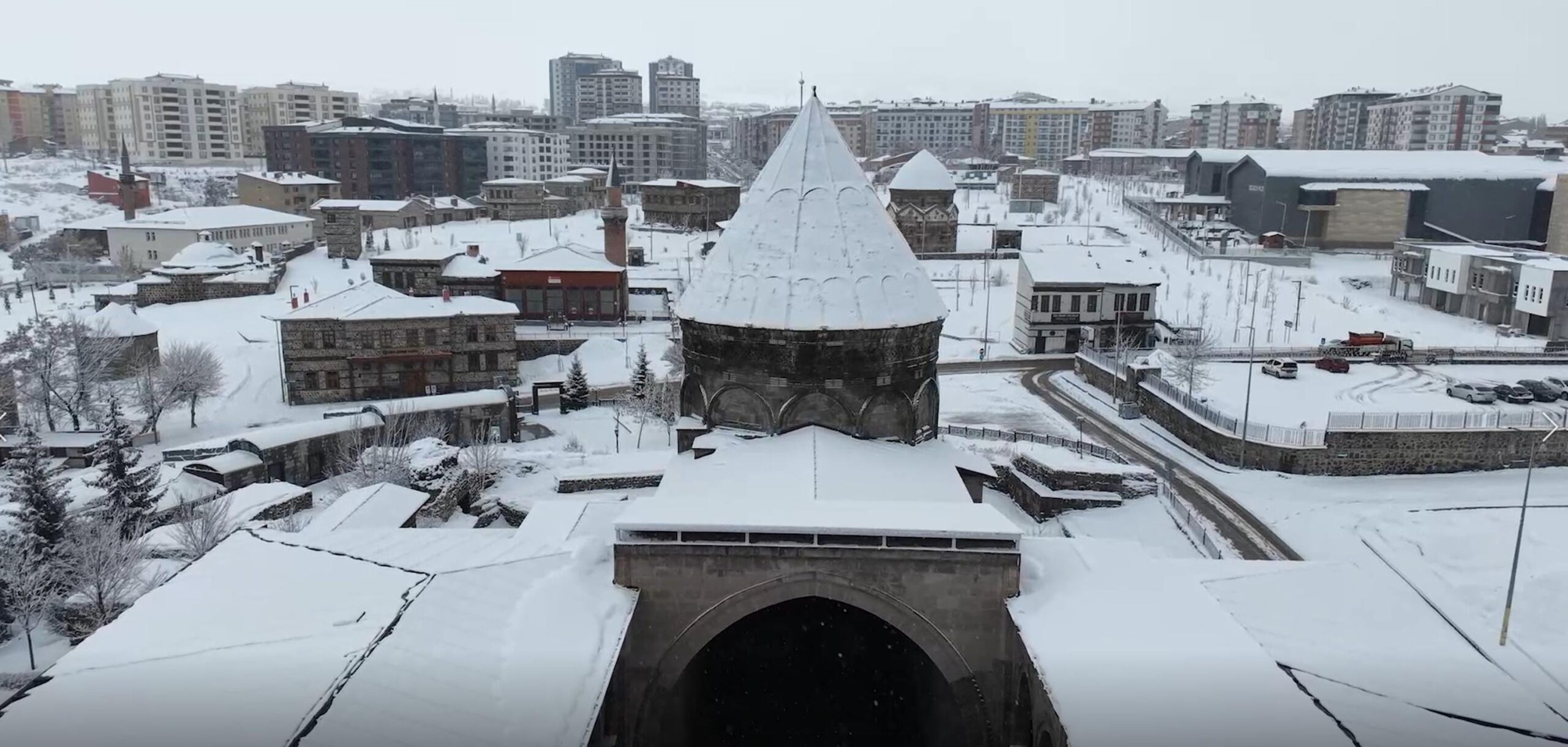 Geçtiğimiz haftayı mevsim normallerinin üzerinde, bahar havasında geçiren Erzurum, son