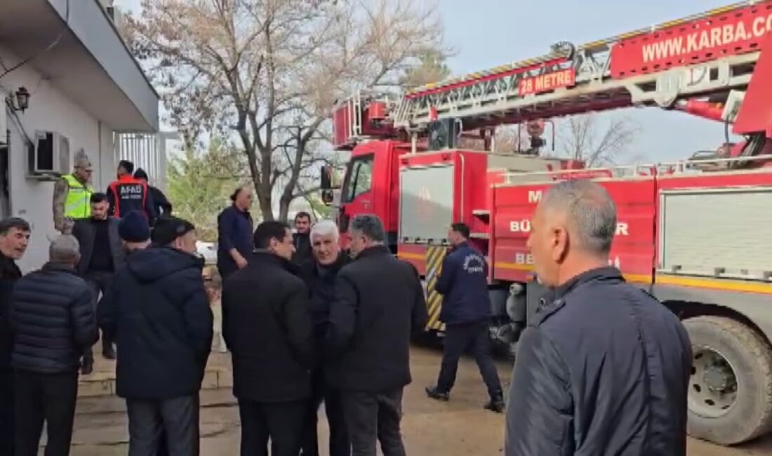 Mardin’in Kızıltepe ilçesinde bir evde çıkan yangında Hamit Kuzu ve