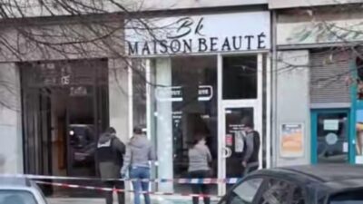 FRANSA’nın güneydoğusunda yer alan Grenoble kentinde, bir güzellik salonuna düzenlenen