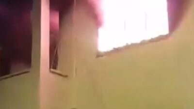 Hatay’ın Samandağ ilçesinde 3 katlı bir binanın ikinci katında çıkan