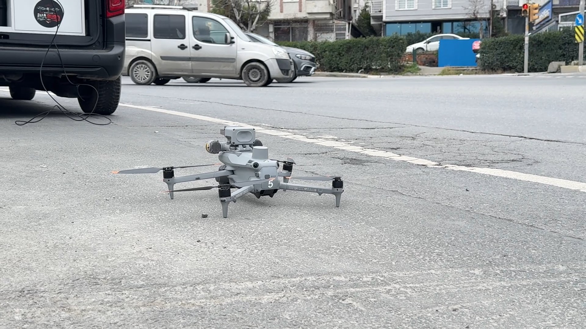 İstanbul Avcılar’da trafik güvenliğini sağlamak amacıyla drone destekli kapsamlı bir