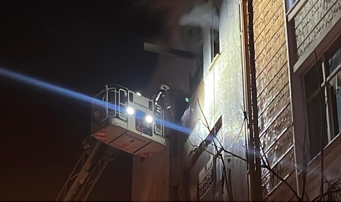 İstanbul Bağcılar’da 4 katlı bir binanın en üst katında bulunan