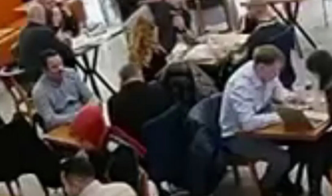 Bakırköy’de Rus uyruklu bir turistin çantasından 25 bin Euro çalan