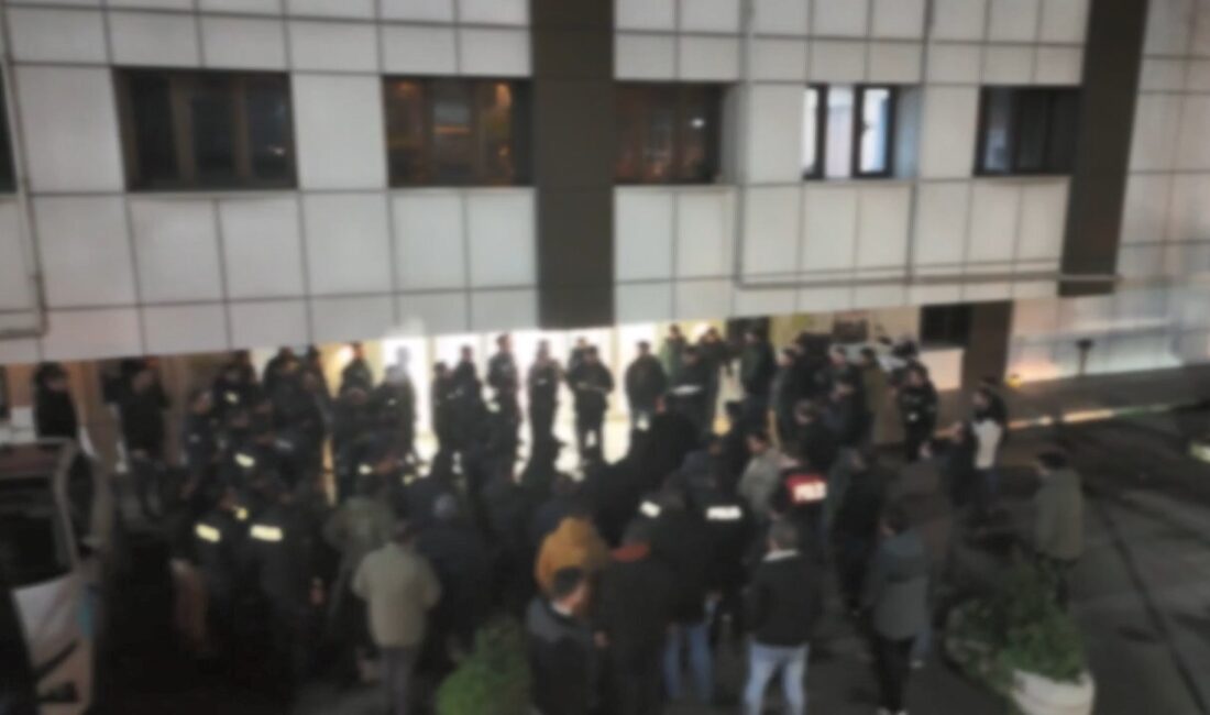 İstanbul’da siber suçlarla mücadele ekipleri tarafından düzenlenen operasyonda, çocuklara ait