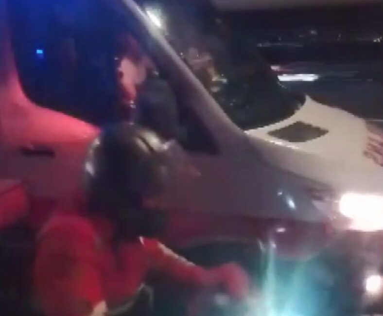 İstanbul genelinde etkili olan şiddetli fırtına, 15 Temmuz Şehitler Köprüsü