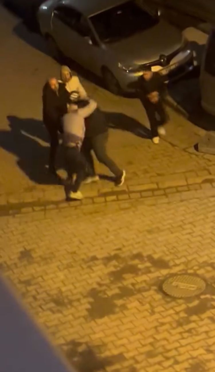 İstanbul Sultangazi’de geçtiğimiz Cumartesi günü iki ayrı mahallede çıkan kavgalar