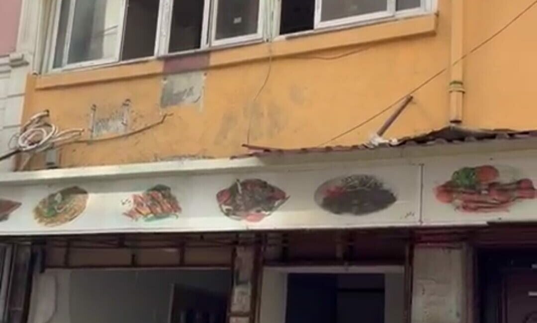 İzmir’in Konak ilçesinde yer alan metruk bir binada meydana gelen