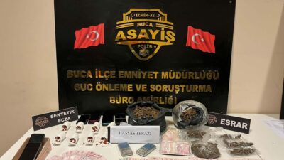 İZMİR’in Buca ilçesinde bir eve düzenlenen operasyonda yaklaşık 2 kilogram