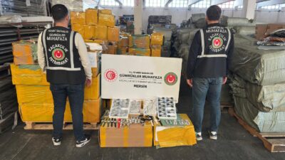 Mersin’de gümrük muhafaza ekiplerince düzenlenen operasyonda, dünyaca ünlü markalara ait