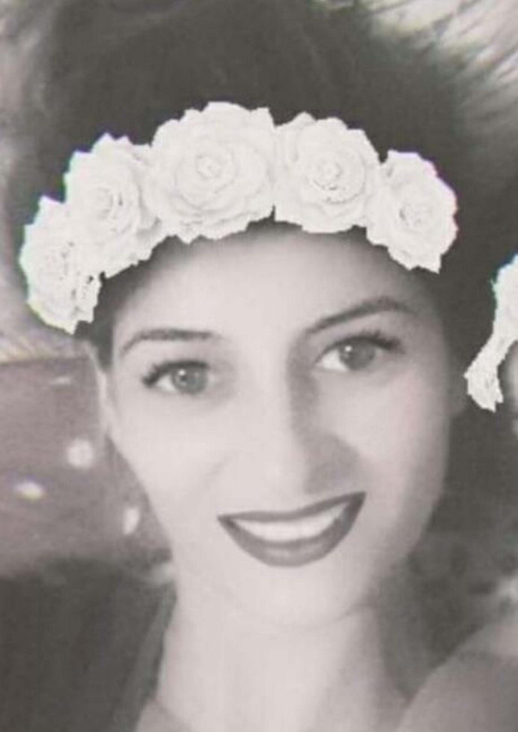 Seferihisar Adliyesi bahçesinde boşanma aşamasındaki eşi Neşe Keçkin’i (23) bıçaklayarak