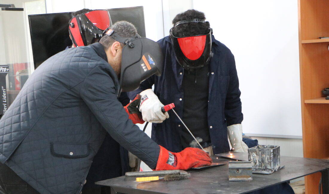 Çukurova Üniversitesi Adana Organize Sanayi Bölgesi (AOSB) Teknik Bilimler Meslek