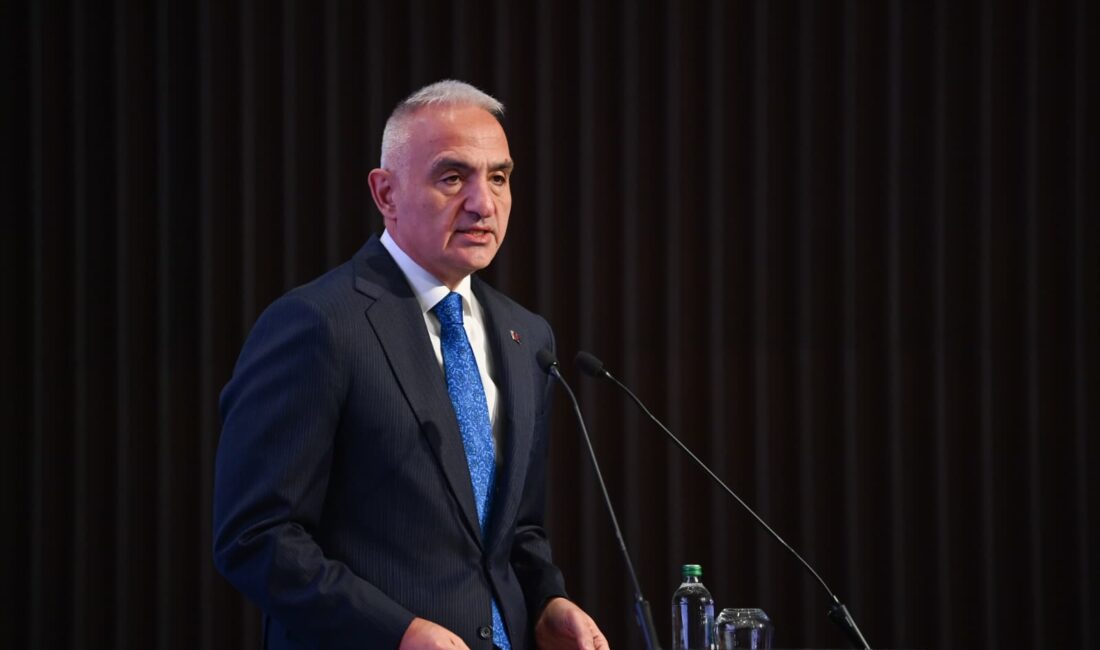 Fuadname Sergisi Yarım Asırlık Sanat Birikimini Yansıtıyor Kültür ve Turizm