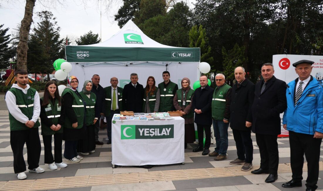Artvin / TEKHA Artvin Valisi Turan Ergün, Yeşilay Haftası kapsamında