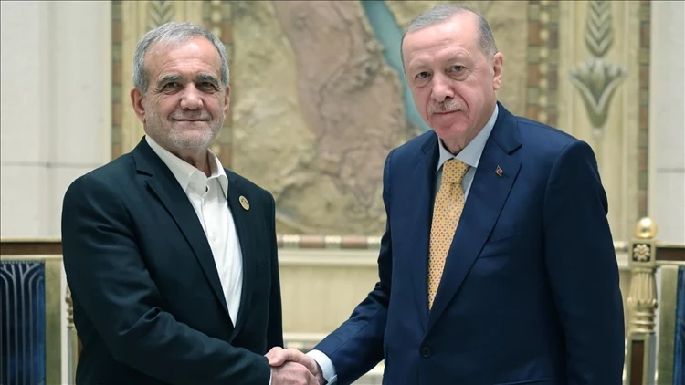 &nbsp; Cumhurbaşkanı Recep Tayyip Erdoğan, İran Cumhurbaşkanı Mesud Pezeşkiyan ile