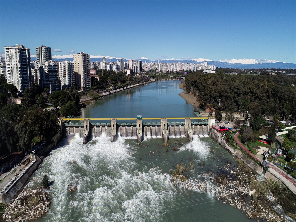 Çukurova Üniversitesi (ÇÜ) Ziraat Fakültesi Öğretim Üyesi Prof. Dr. Burçak