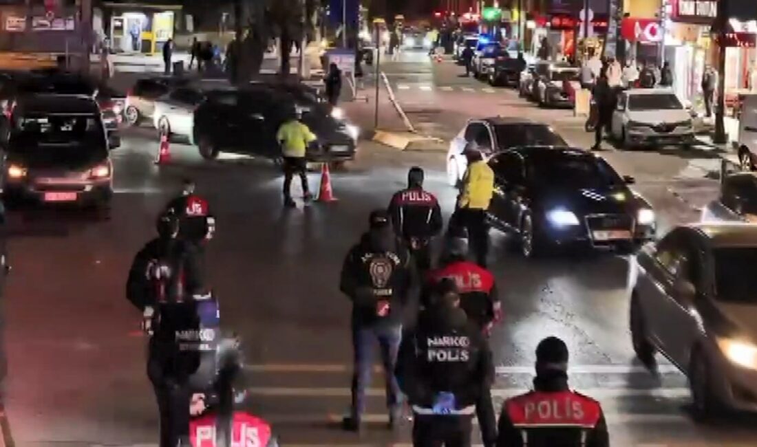 İstanbul Emniyet Müdürlüğü koordinesinde Avcılar’da gerçekleştirilen “Huzur Uygulaması” ile suç