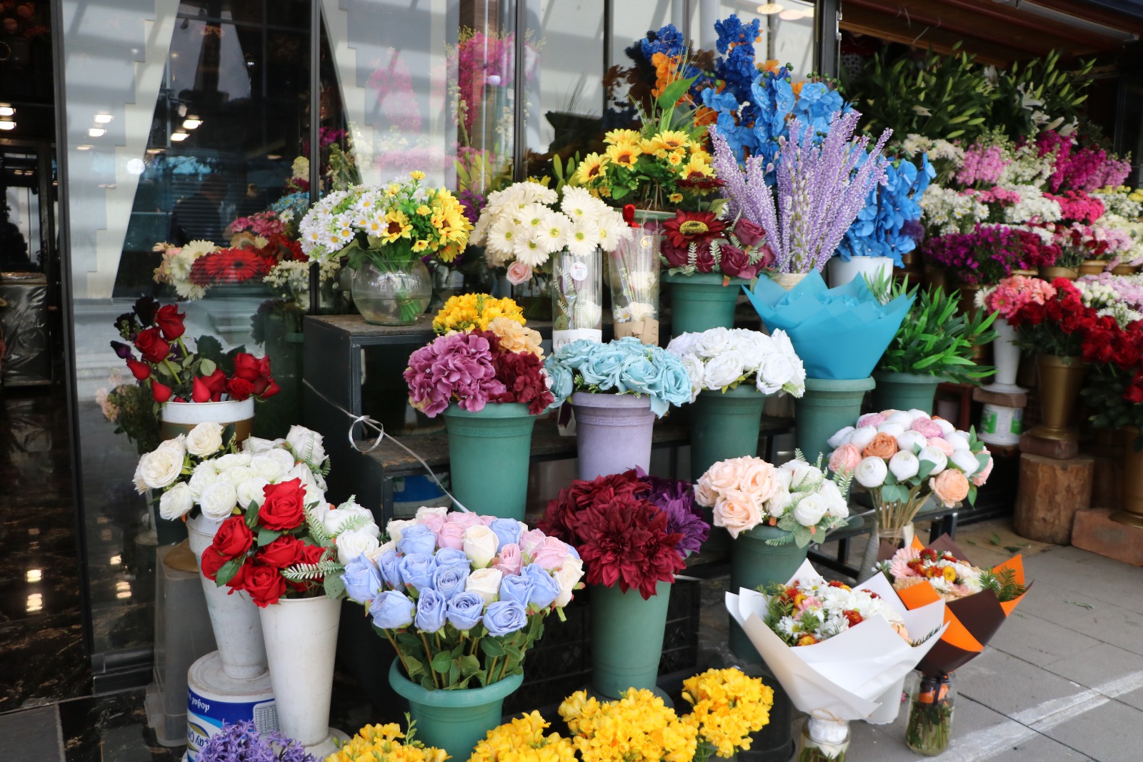 8 Mart Dünya Kadınlar Günü öncesinde Kayseri’deki çiçekçilerde yoğun bir