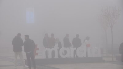 Mardin’de öğleden sonra etkili olan yoğun sis, günlük yaşamı ve