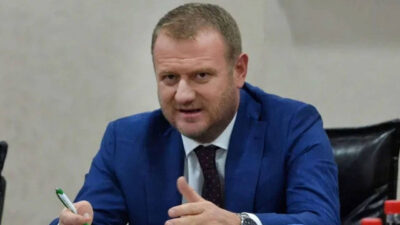 Cumhurbaşkanı Erdoğan’ın Şiddetle Mücadele Vizyonu Yol Haritası Oldu Radyo ve