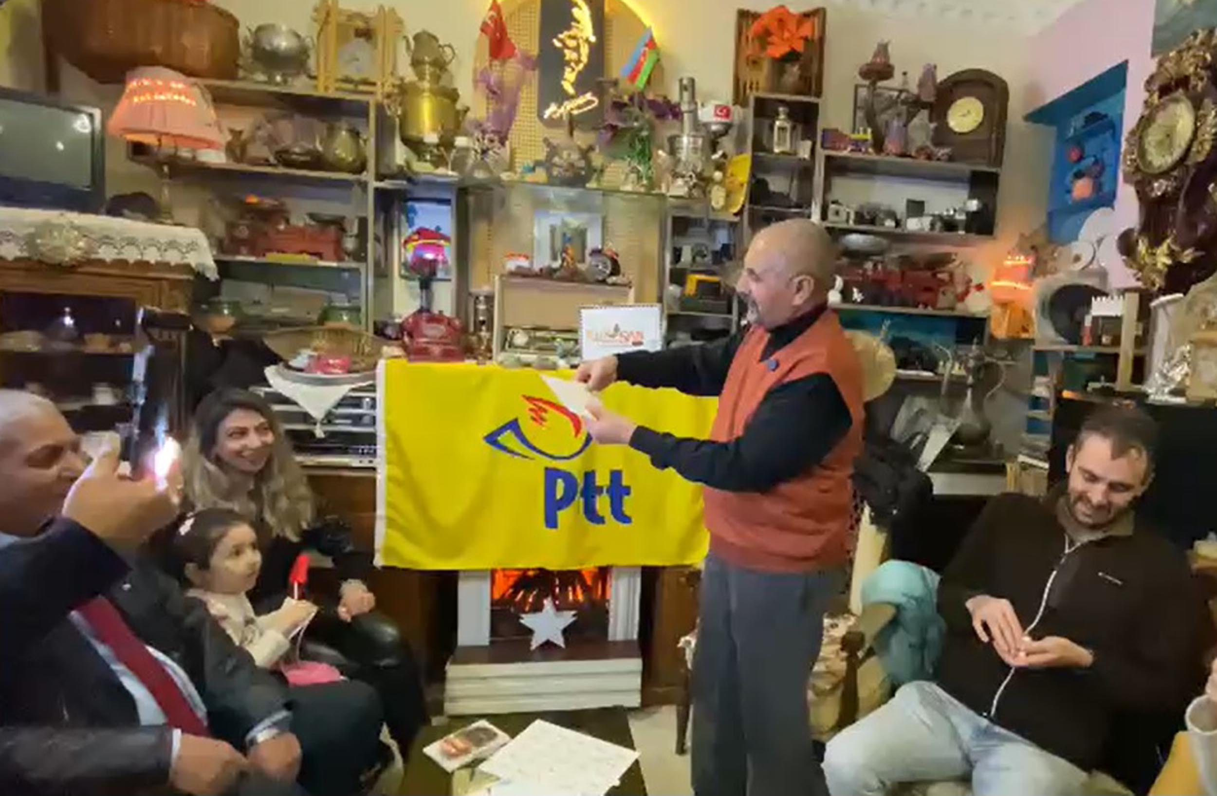 Iğdır’da bir çay evi işletmecisi, dijitalleşmeyle birlikte unutulmaya yüz tutan