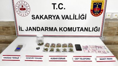 İl Jandarma Komutanlığı ekipleri, Cumhuriyet Savcılığı koordinesinde uyuşturucu ile mücadele