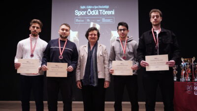 İstanbul Kent Üniversitesi, farklı branşlarda ulusal ve uluslararası dereceler elde