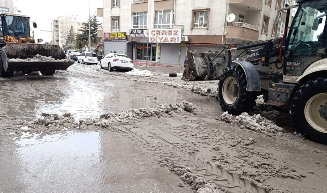 Van’da iki gün önce etkili olan yoğun kar yağışı sonrası