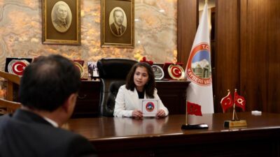 KAYSERİ / TEKHA Kayseri Valisi Gökmen Çiçek, 23 Nisan Ulusal