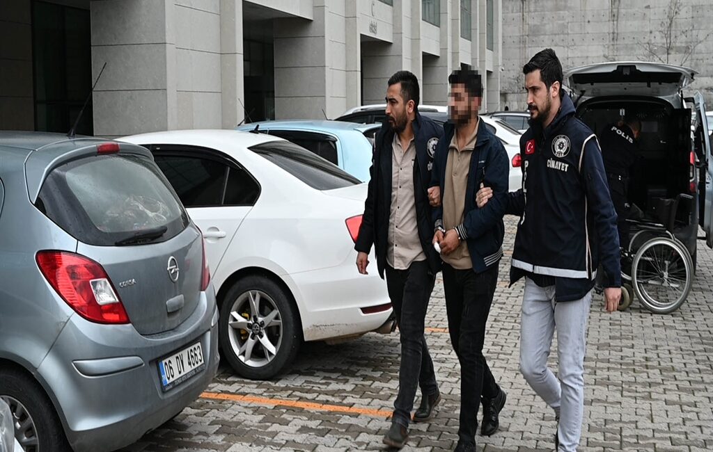 Kırıkkale Yüksek İhtisas Hastanesi’nde dün doğum yapan F.G. ve birlikte