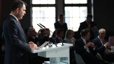 ALMANYA / TEKHA Çevre, Şehircilik ve İklim Değişikliği Bakanı ve