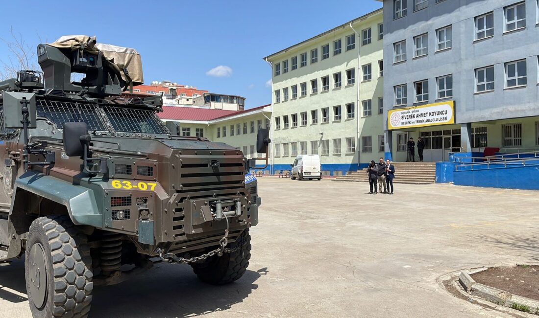Siverek ilçesinde devamsızlık nedeniyle uzaklaştırıldığı Ahmet Koyuncu Mesleki ve Teknik
