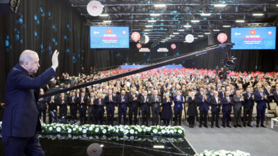 Cumhurbaşkanı Recep Tayyip Erdoğan, İstanbul’da düzenlenen “Ev Sahibi Türkiye” kura