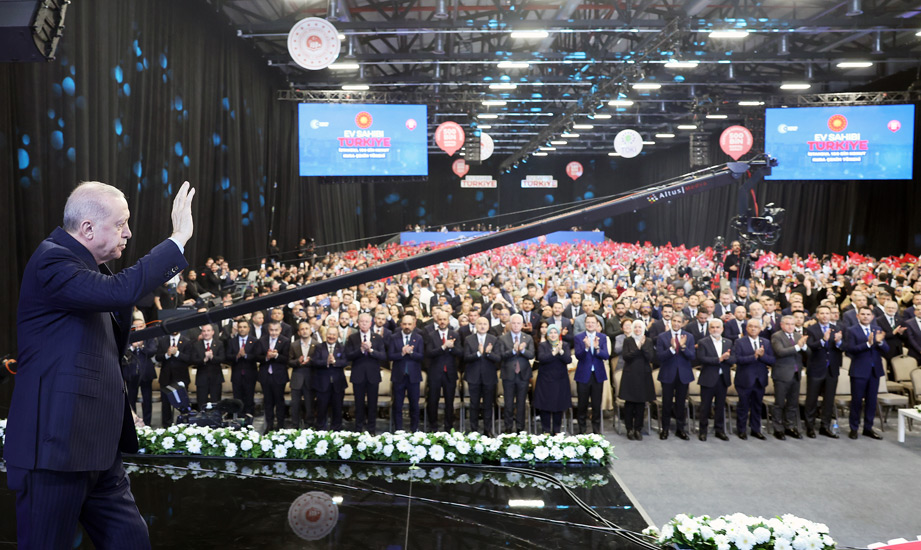 Cumhurbaşkanı Recep Tayyip Erdoğan, İstanbul’da düzenlenen “Ev Sahibi Türkiye” kura