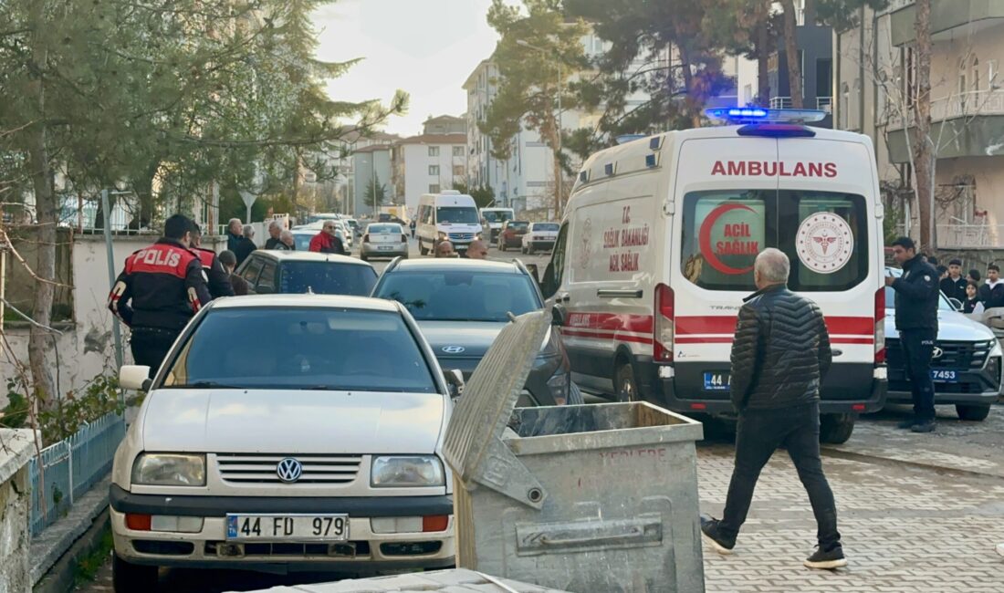 Malatya’nın Yeşilyurt ilçesi Zaviye Mahallesi Ebe Sokak’ta çıkan kavgada 2
