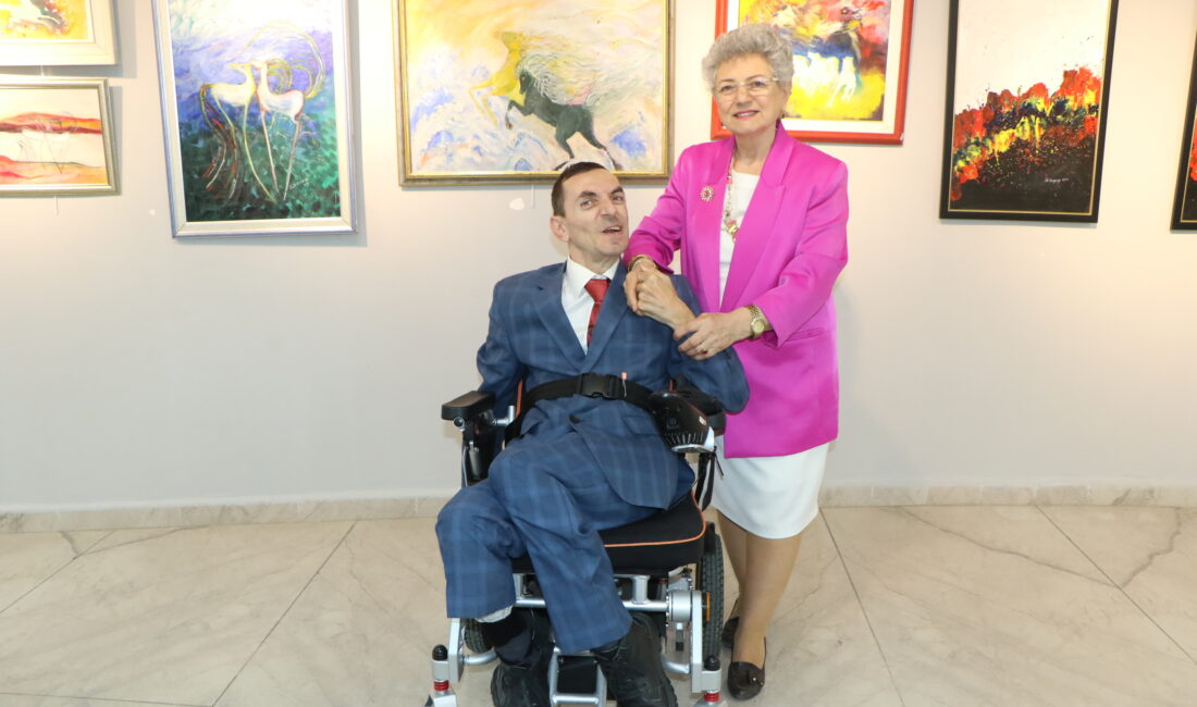 Samsun’da yaşayan 77 yaşındaki emekli sınıf öğretmeni Bedriye Yazgan, 52