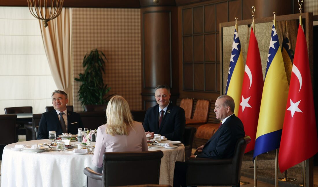 Cumhurbaşkanı Recep Tayyip Erdoğan, Antalya Diplomasi Forumu (ADF) kapsamında Bosna
