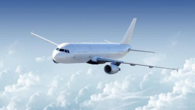 Güney Avustralya’da bulunan Parafield Havalimanı’nda, iniş denemesi yapan küçük bir